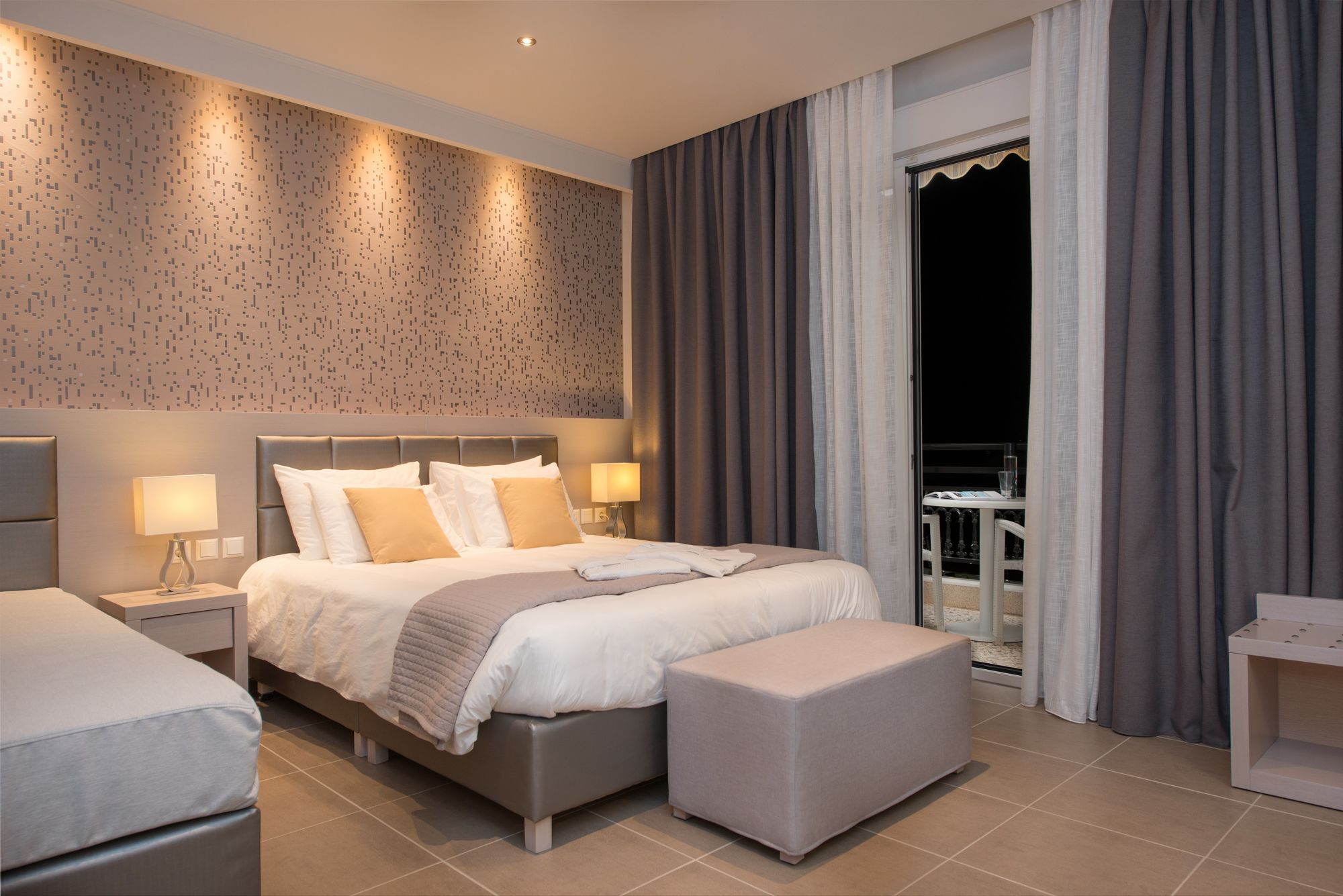 Angelica Hotel Liménas Eksteriør bilde